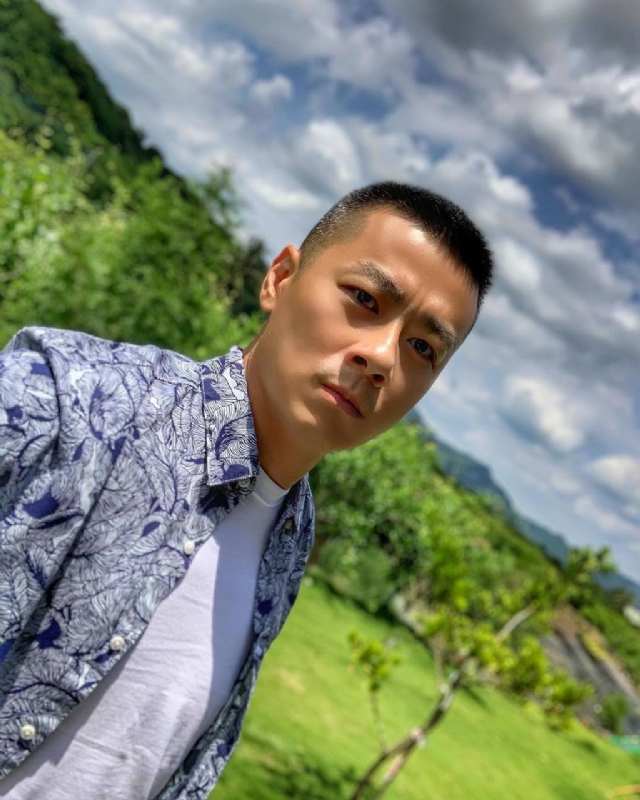 蓝天的第二张照片--厦门婚介网